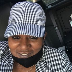 Meet your Posher, Alice